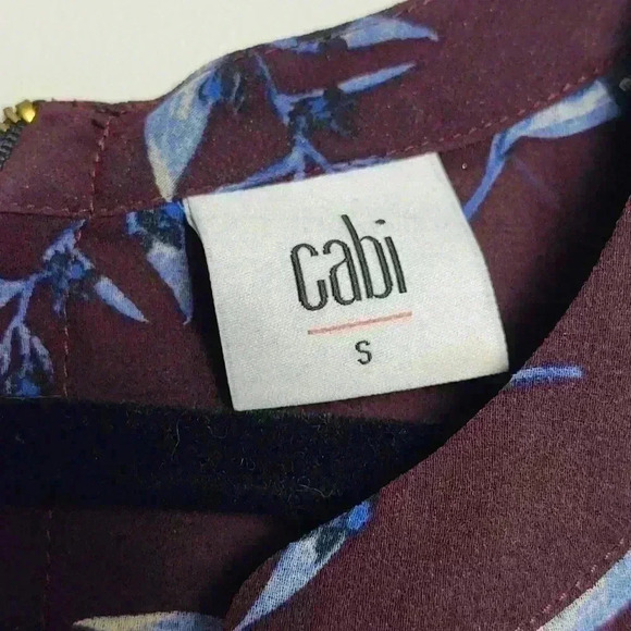 CABI Icy Floral Bouquet Blouse Maroon Sleeveless Layered Tank Size Small - Picture 4 of 9